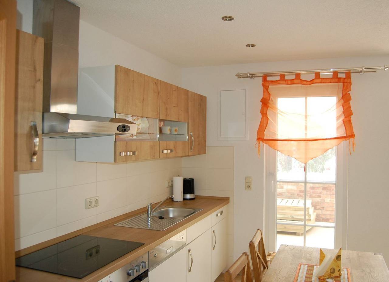 Ferienhaus "Hus an de Küst 1" - im Ortskern Ahrenshoop ca 65 m² für 2-4 Personen in Ahrenshoop, Fischland