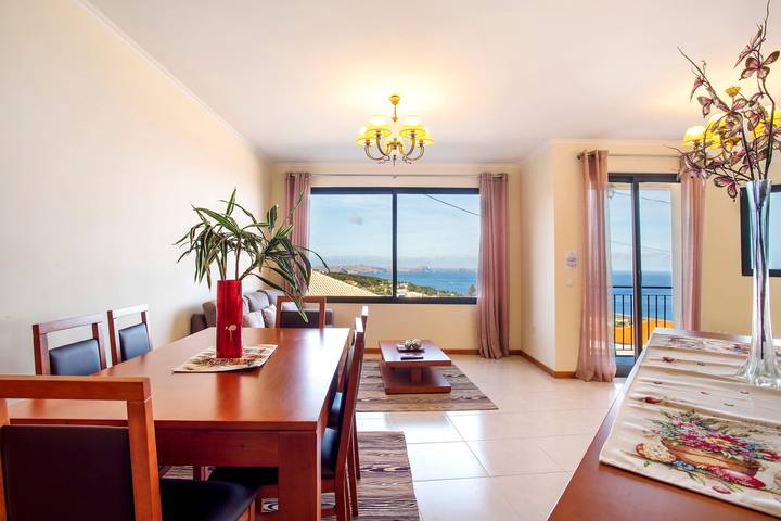Ferienhaus 'Casa Da Bemposta' mit Meerblick, Balkon und WLAN in Água de Pena, Madeira