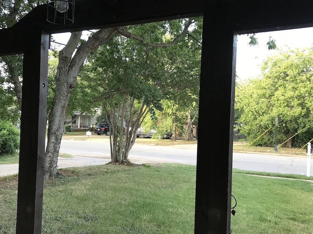 Bunk House on Elm in der historischen Altstadt von Arlington in Arlington, Tarrant County