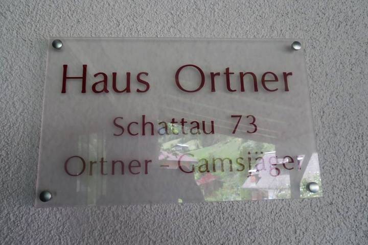 Ferienwohnung für 8 Personen, mit Balkon und Terrasse sowie Garten und Ausblick in Rußbach am Paß Gschütt - 4