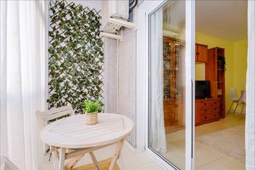 Apartment for 2 People in Torrevieja Centre, Torrevieja, Photo 4