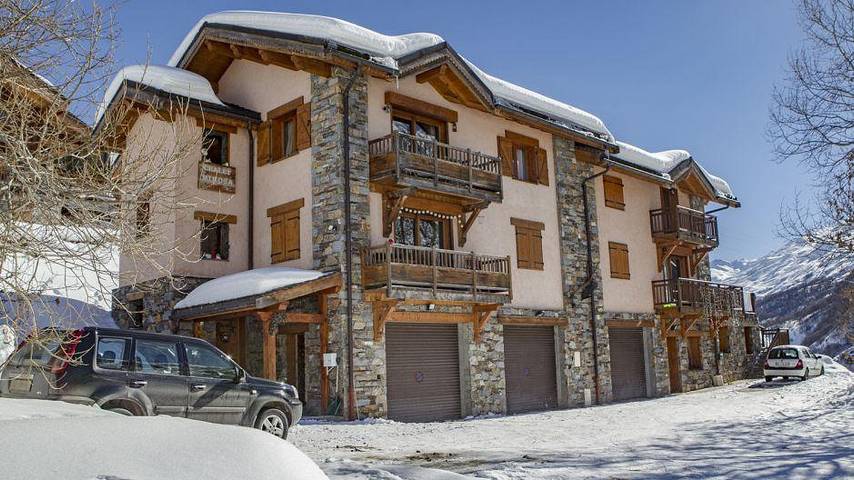 Chalet pour 10 personnes, avec balcon dans Les Trois Vallées