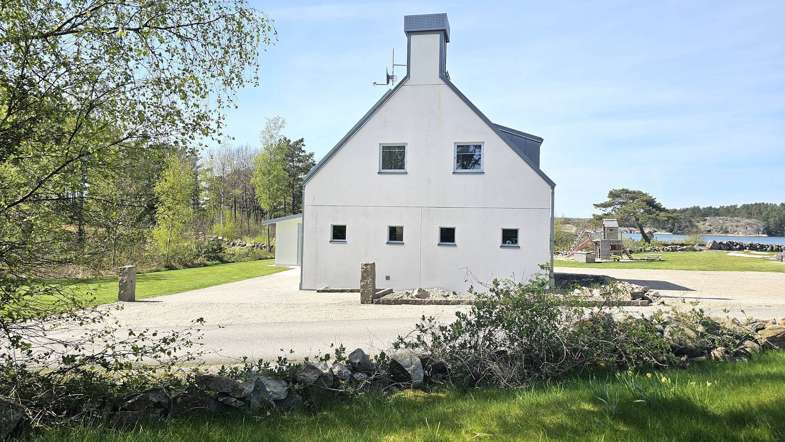 Se09126 in Varekil, Orust