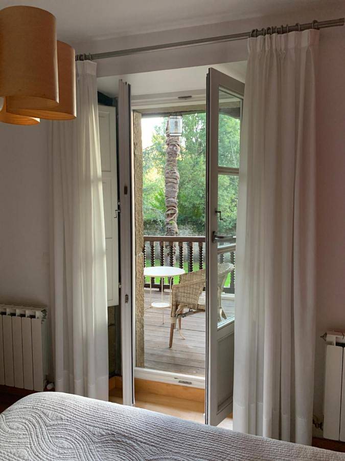 Deluxe Double Room with Balcony in Liérganes, Costa de Cantabria