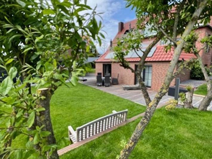 Ferienhaus für 9 Personen, mit Garten und Terrasse sowie Seeblick in Landkreis Aurich - 2