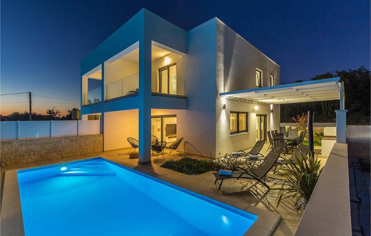 Ferienhaus für 8 Personen, mit Garten und Terrasse - 1