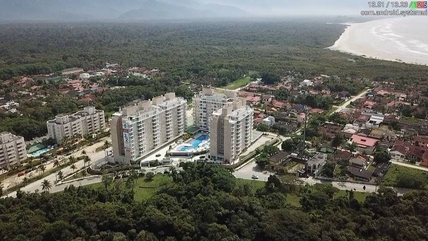 Casas e apartamentos de temporada para 8 pessoas, com piscina e sauna e ainda jardim, com animais de estimação em Bertioga