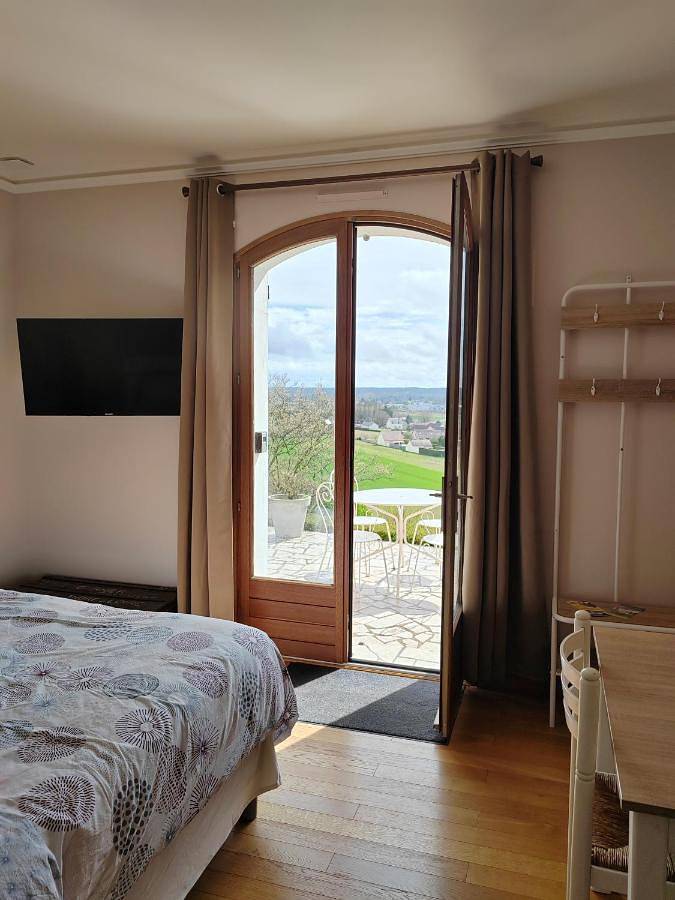 Location de vacances pour 3 personnes, avec jardin et vue à Saint-Romain-sur-Cher - 2