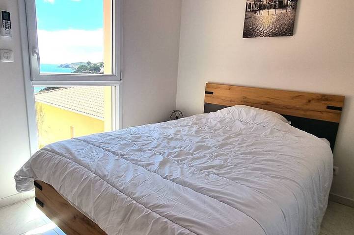 Ganze Wohnung, Banyuls T4 mit Klimaanlage und Parkplatz nahe am Strand in La Côte Vermeille, Banyuls-sur-Mer