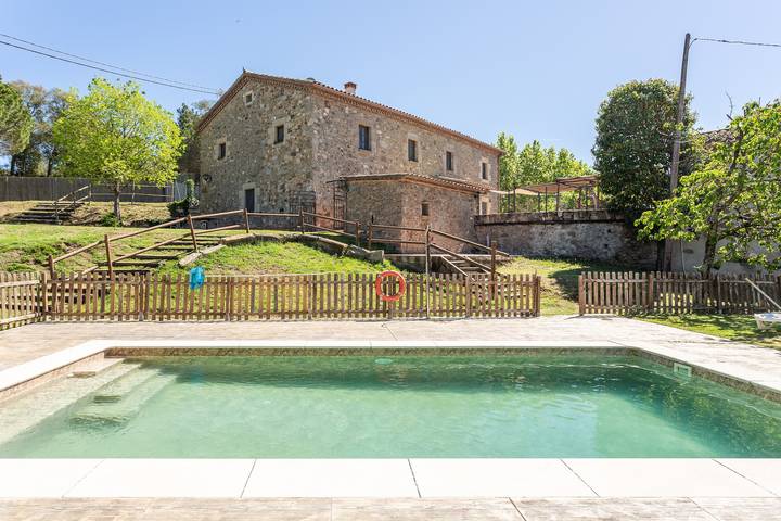 Casa rural para 15 personas, con Jardín y Piscina para niños