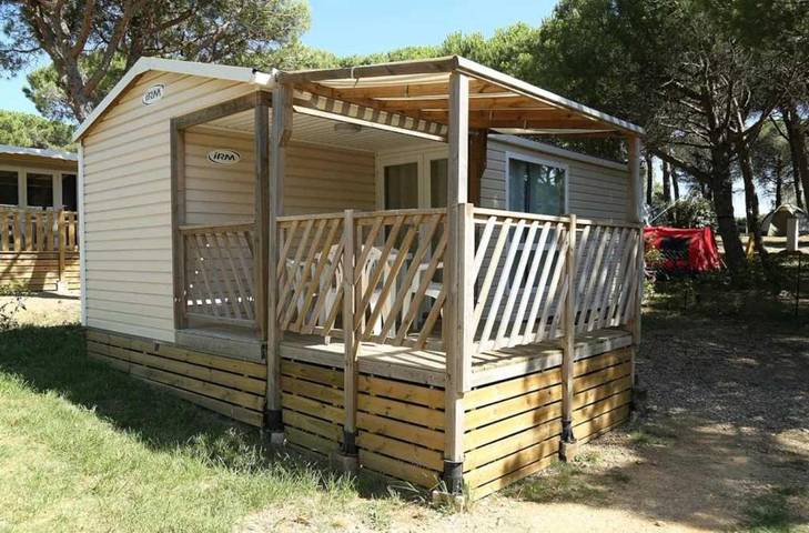 Location de vacances pour 5 personnes, avec piscine et jacuzzi ainsi que terrasse et sauna à Bizanet - 2