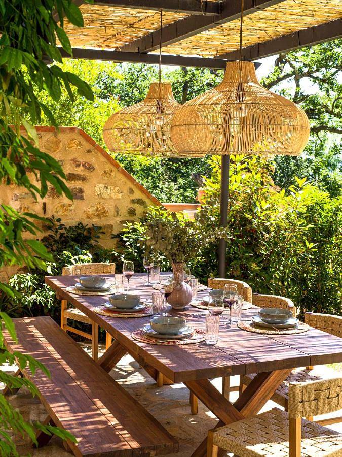 Location de vacances pour 6 personnes, avec jardin et sauna ainsi que piscine et vue à Montbolo - 3