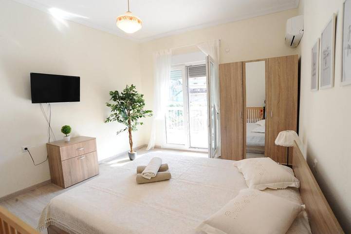 Ferienwohnung für 5 Personen, mit Ausblick und Terrasse - 1