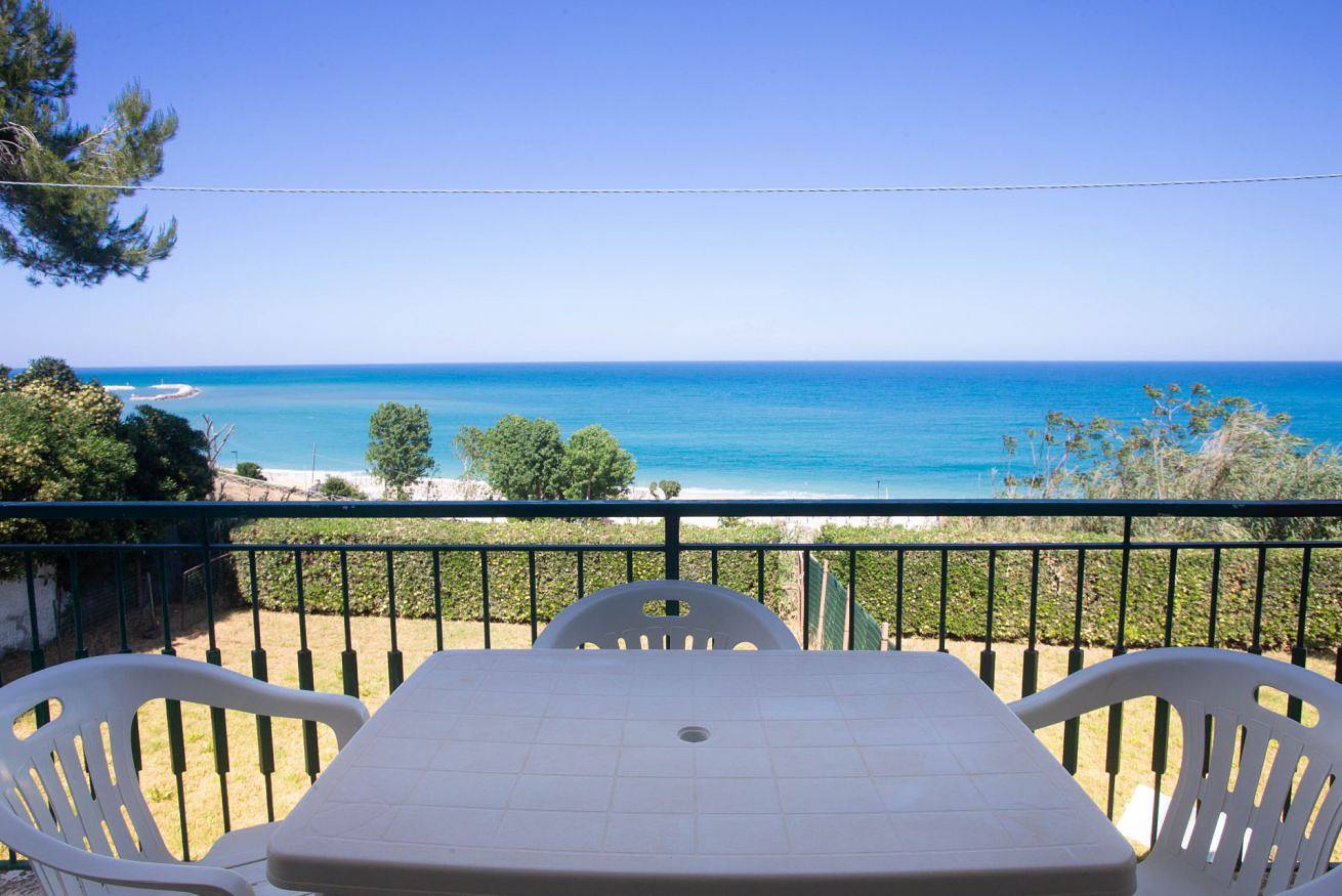 Apartamento entero, N130 - Numana, two-room apartment with sea view at 200mt from the beach in Numana, Riviera del Conero