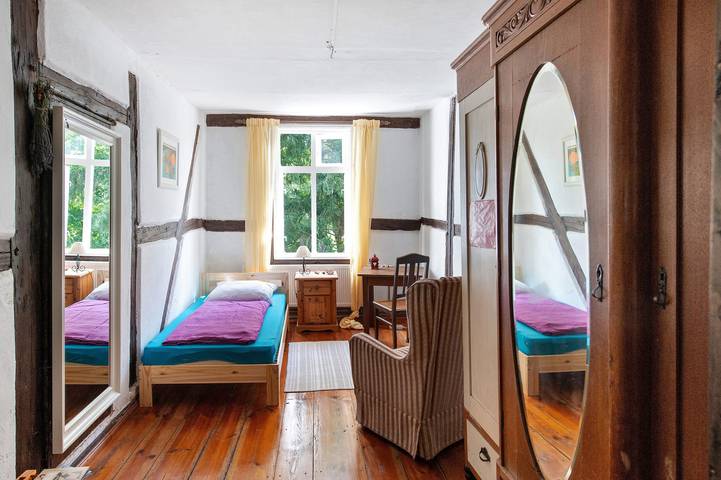 Ferienhaus, mit Garten in Laage - 2