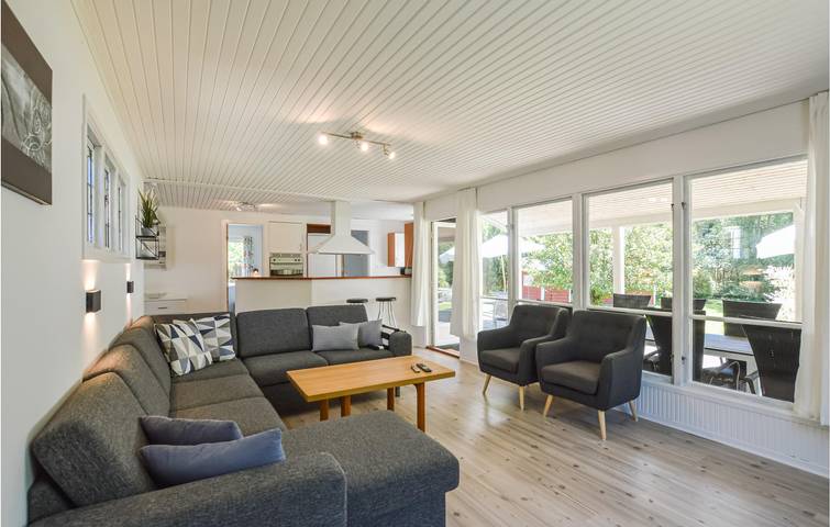 Ferienhaus für 8 Personen mit Terrasse in Gudmindrup Lyng, Højby