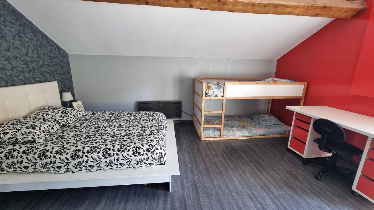 Family Room in Bourg-Argental, Parc Naturel Régional du Pilat