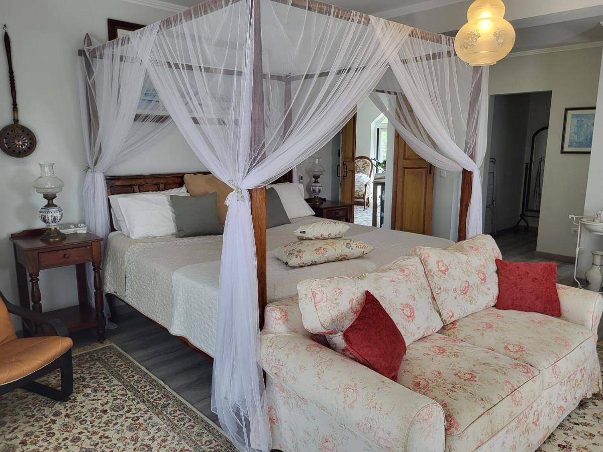 Vista Magica B&B in Santa Bárbara de Nexe, District de Faro