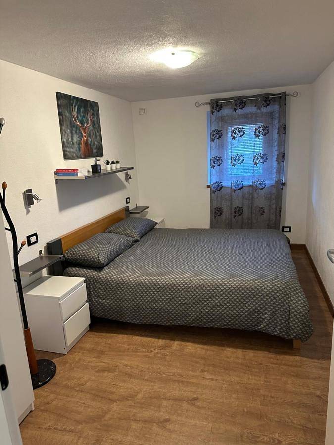 Ferienwohnung für 4 Personen, mit Balkon und Ausblick in Comune di Villeneuve