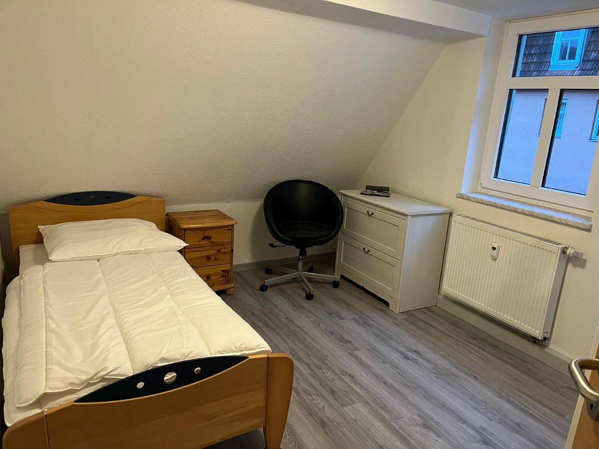 Ganze Wohnung, Ferienwohnung Zwätzi in Jena, Saaleland
