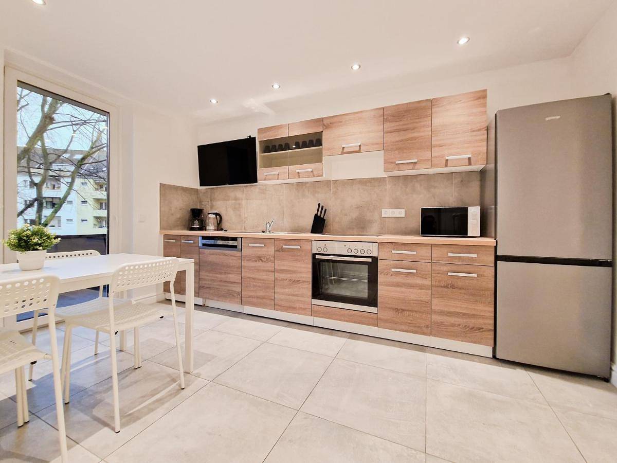 Apartamento entero, One-Bedroom Apartment in Düsseldorf-Bilk, Düsseldorf