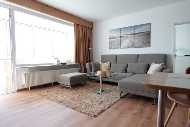 Ferienwohnung für 2 Personen, mit Sauna und Pool sowie Balkon und Meerblick in Döse - 4