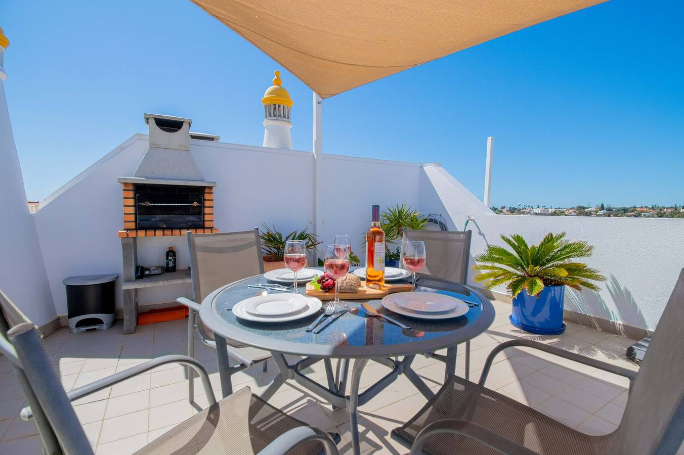 Appartement entier, Lily · Fabulous 1 Bed Apt With Roof Terrace & Pool in Carvoeiro, Lagoa