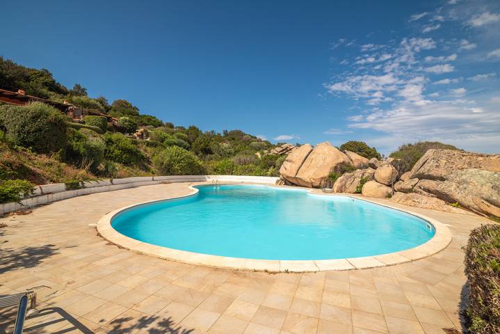 Villa Ari with Sea View, Garden and Shared Pool in Punta Sardegna, Palau (Sardinia)