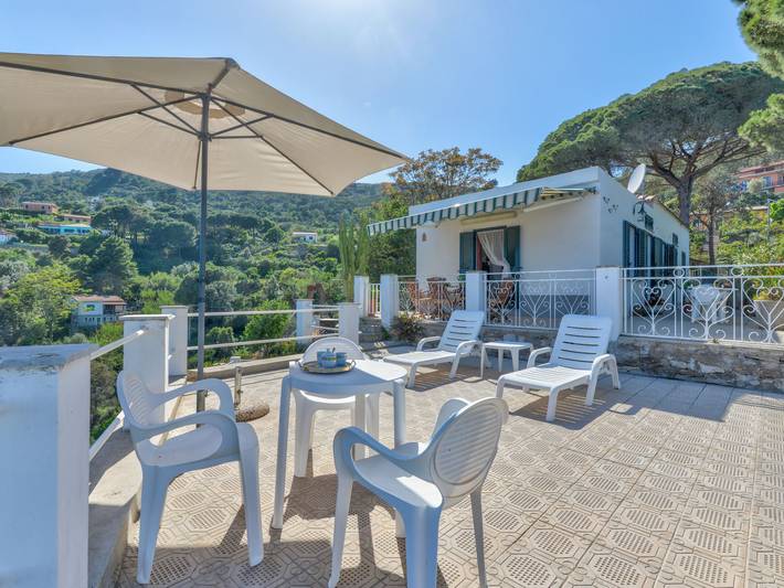 Ferienhaus mit Meerblick für 4 Personen, mit Terrasse und Garten in der Toskana - 2