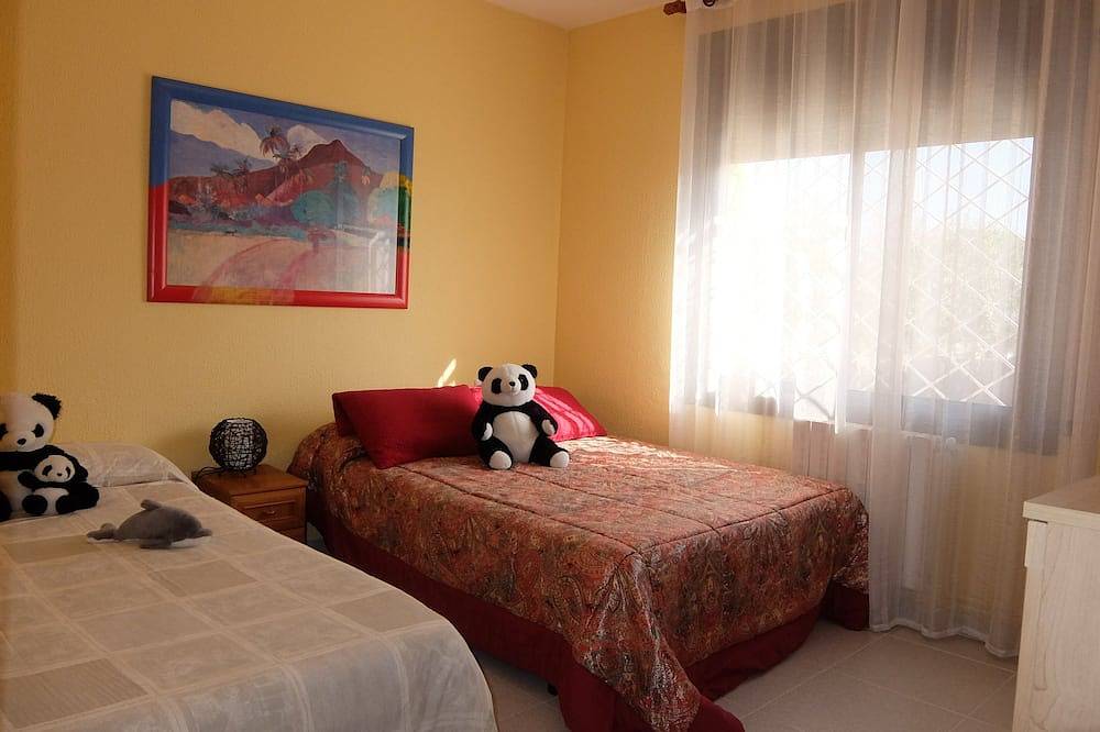 Villa Vista Con Piscina Privada Y Aire Acondicionado in Calafell, Costa Dorada