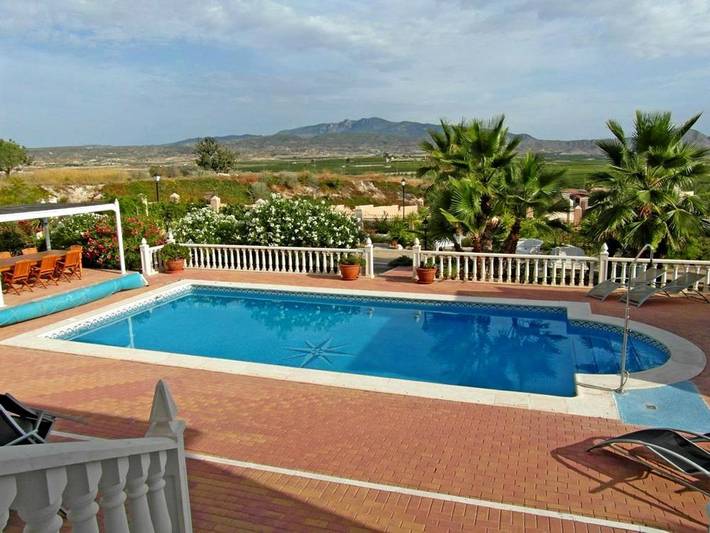 Chalet para 8 personas, con jardín además de vistas y piscina en Río Mula - 3