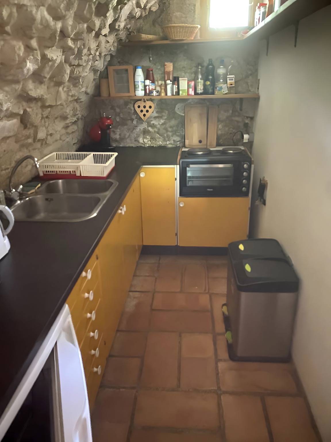 Maison de vacances « Petite Maison Dalberto ». Accepte les chèques-vacances ! in Val-Maravel, Région de Die