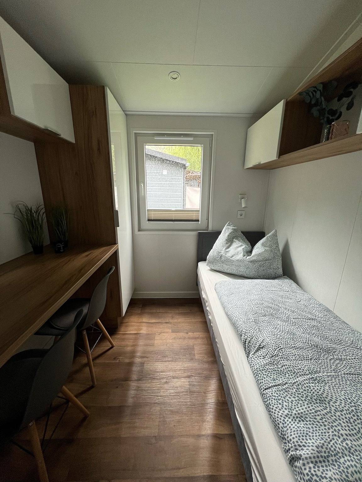 Tinyhouse Neila stilvolle &  moderne Auszeit am See | Natururlaub in Stuer, Mecklenburgische Seenplatte Klima, Grill in Stuer, Plauer See