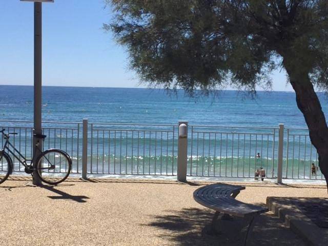Appartement entier, Sanary in Sanary-sur-Mer, Côte méditerranéenne (France)