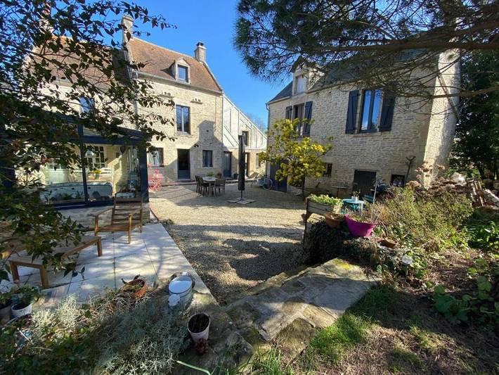 Location de vacances pour 2 personnes, avec Terrasse et Jardin à Ver-sur-Mer