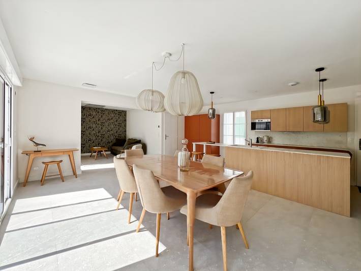 Gîte pour 6 personnes, avec jardin et terrasse