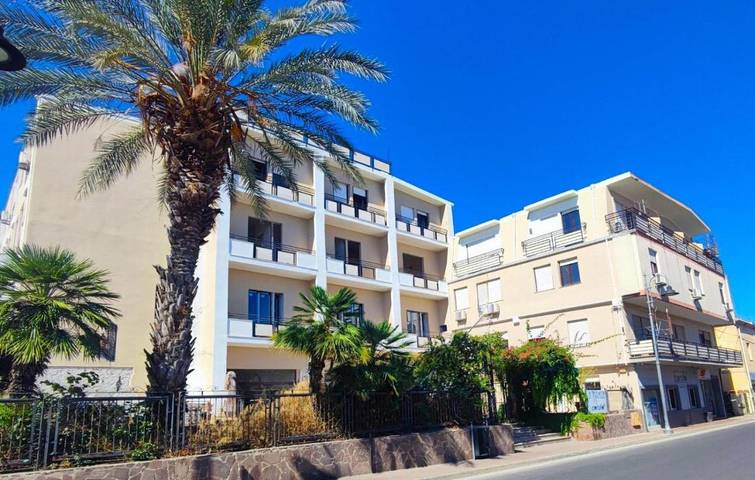 Hôtel, avec Terrasse et Jardin