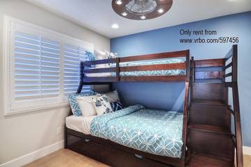 Vacation House for 9 Guests in Balboa Peninsula, Orange County, Picture 2