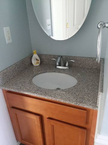 Cabin for 7 Guests in Hampton, New Hampshire, Picture 4