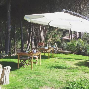 Chambre d’hôte pour 2 personnes, avec vue ainsi que terrasse et jardin à Muravera