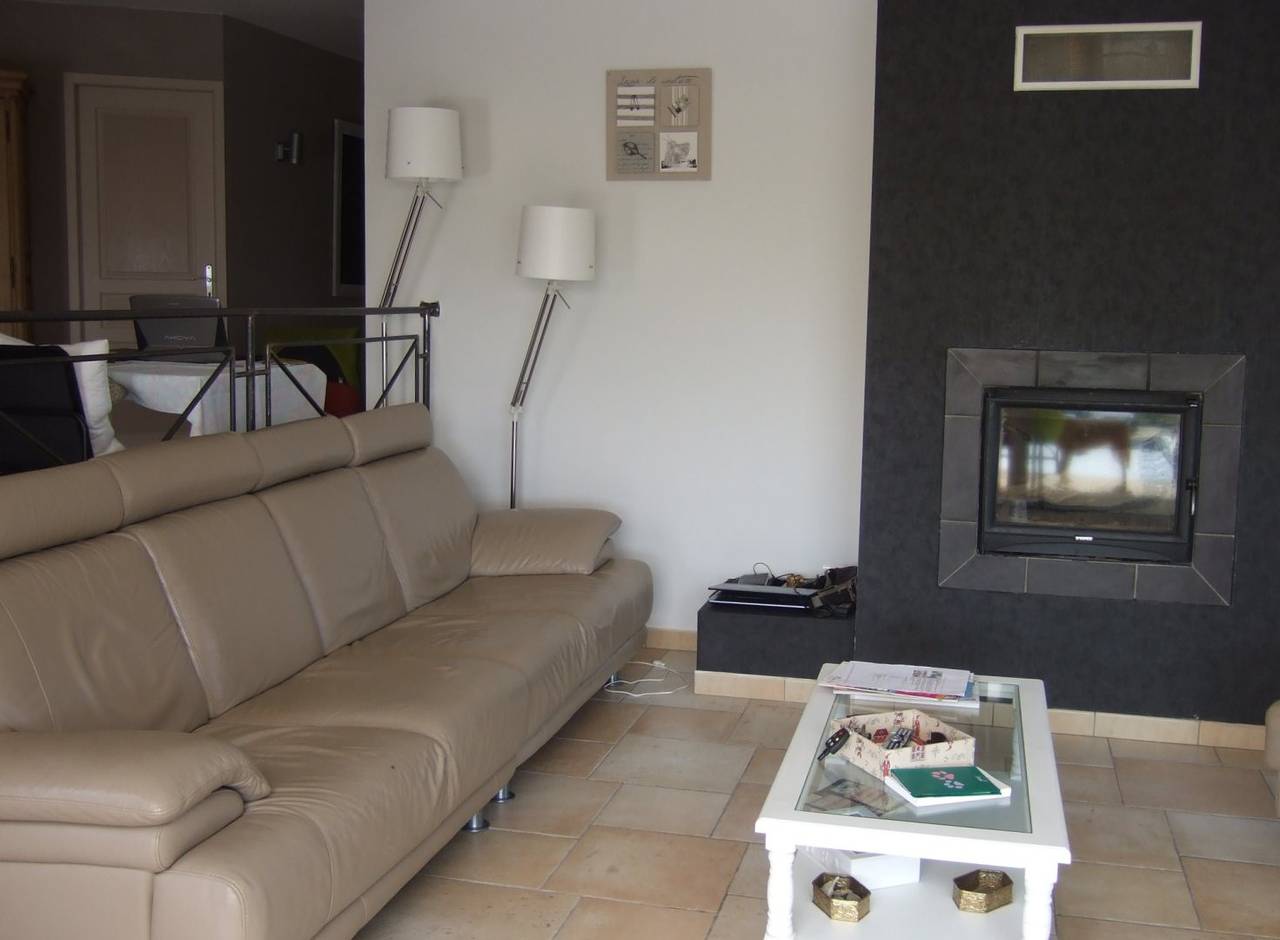 Maison avec superbe vue, à 2 km des commerces in Les Vans, Parc naturel régional des Monts d'Ardèche