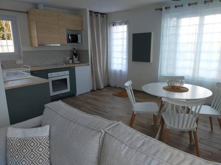 Location de vacances pour 4 personnes, avec Jacuzzi ainsi que Terrasse et Jardin à Cavignac - 4