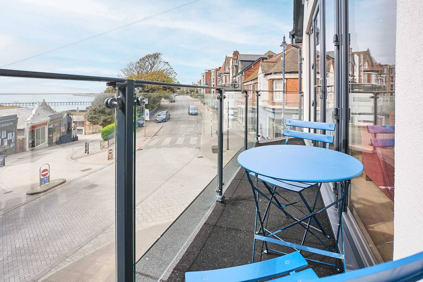 Holiday Rental for 5 People in Felixstowe, Suffolk