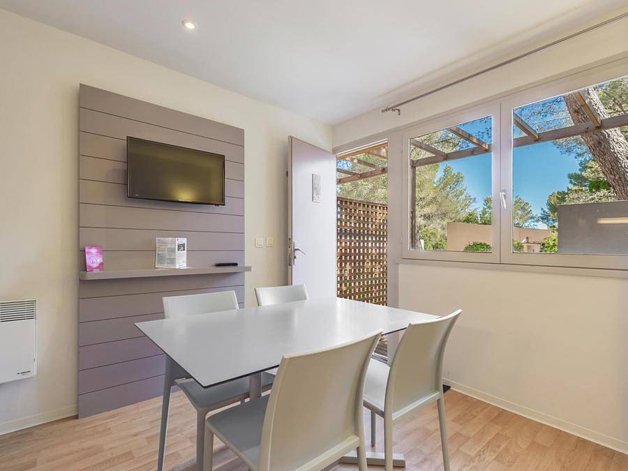 Club Belambra Lou Pigno - Apartment 4 persons - Classic 4-person flat with terrace in Le Pradet, Mediterranean Coast (France)