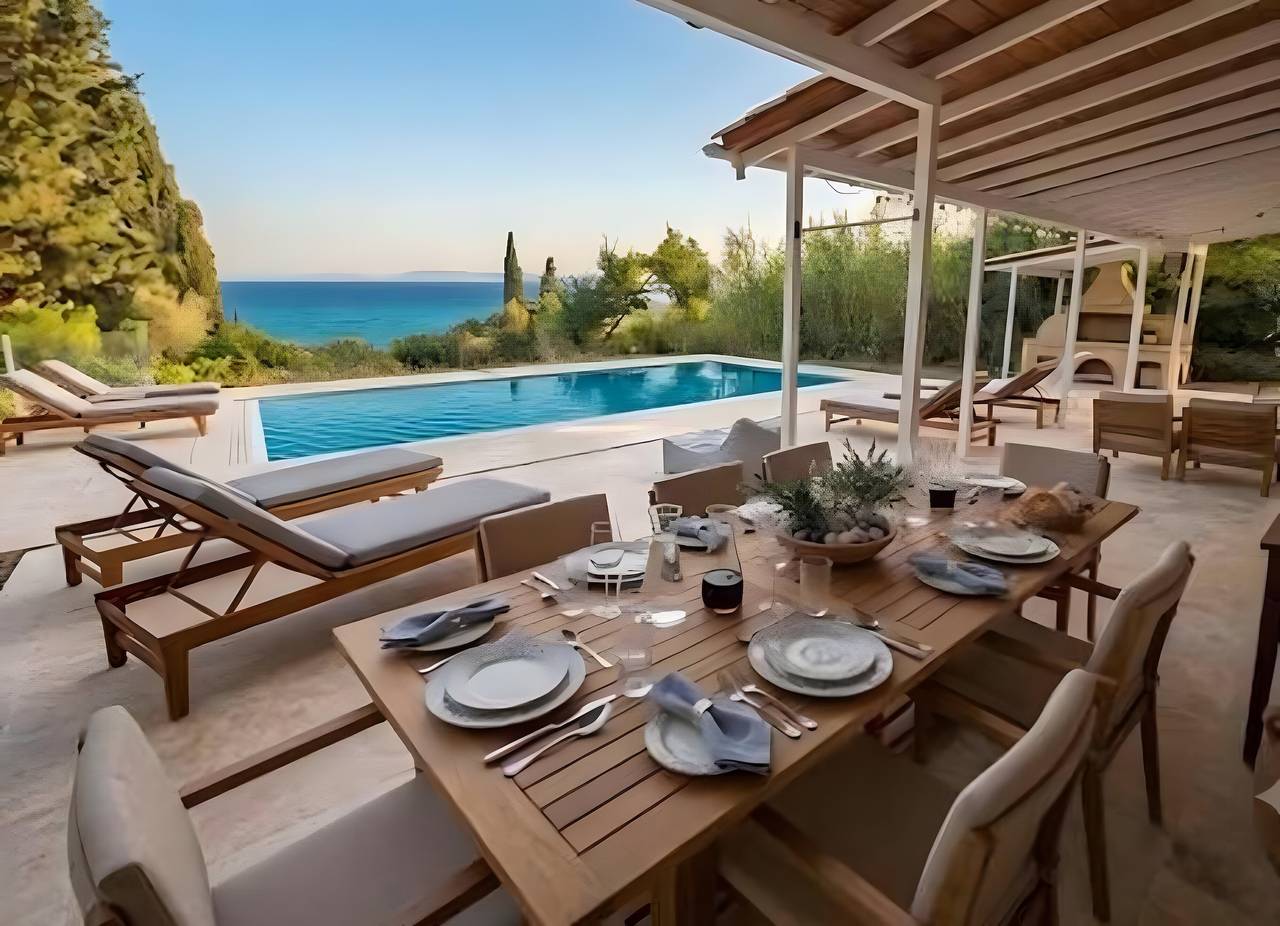 Ganze Wohnung, Cottage „Blue Green Villa“ mit Meerblick, privatem Pool und Wlan in Korfu