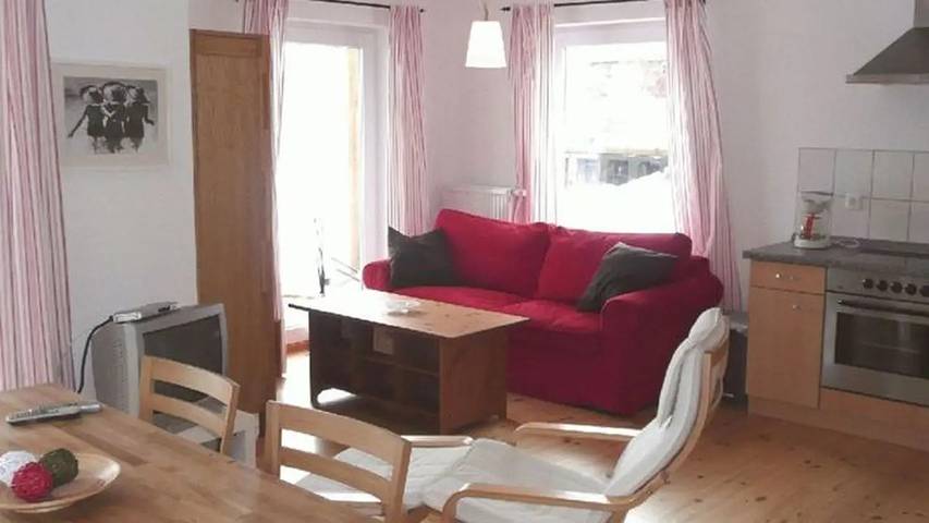 Ferienhaus für 4 Personen, mit Balkon und Sauna in Kröslin - 3