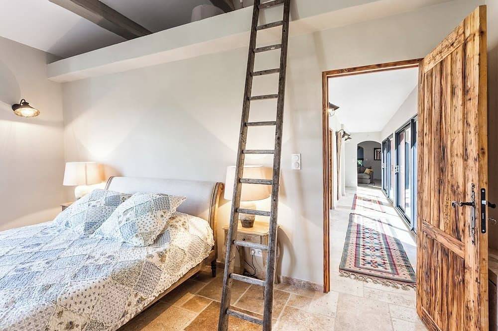 Luxurious villa in Provence in Claviers, Région de Draguignan