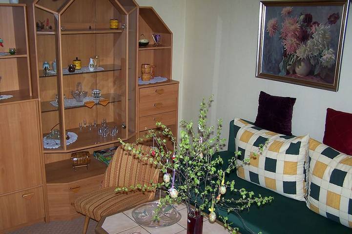 Ferienwohnung für 3 Personen, mit Terrasse und Garten in Dahmen