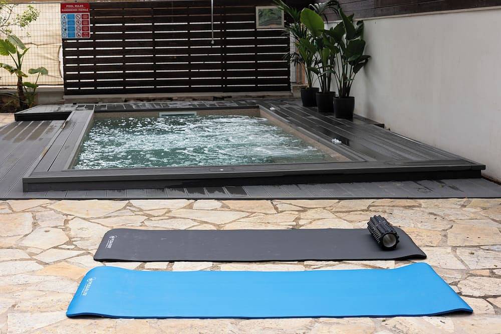 Rafia Loft Loutraki: Heated Pool, Billiard I Beach in Loutraki-Perachora, Korinthia