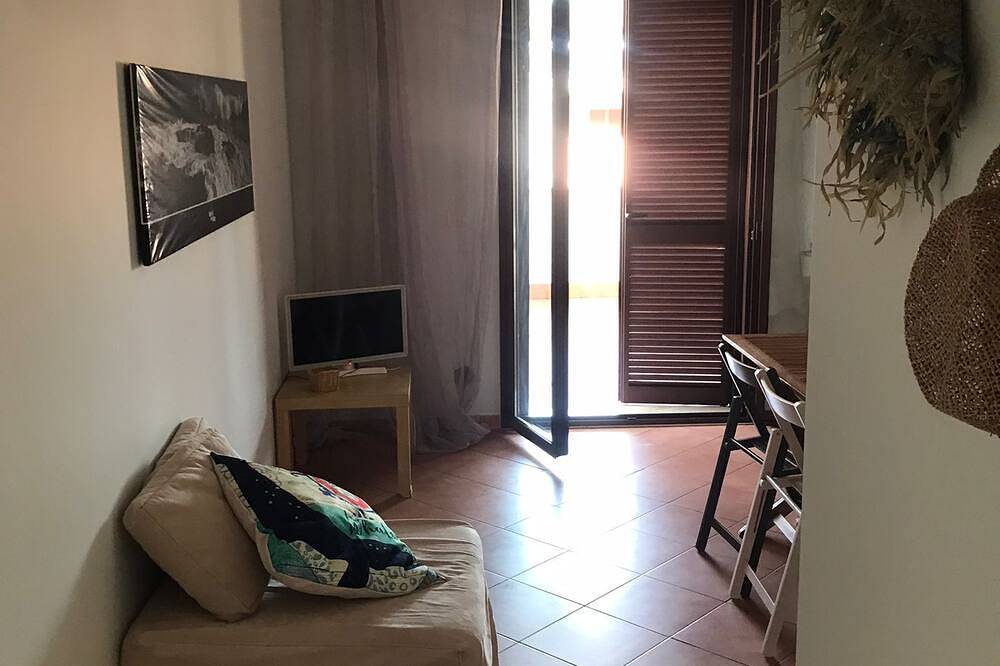 Finely furnished vacation home in Pisticci, Gulf of Taranto